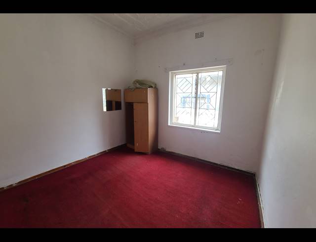 4 BEDROOM FREESTANDING FOR SALE IN SYDENHAM